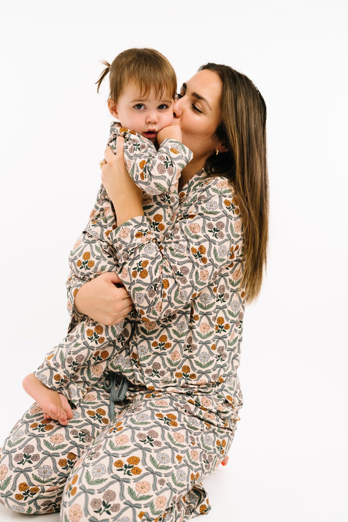 Cottage Bow Women's Button Up Long Sleeve Set